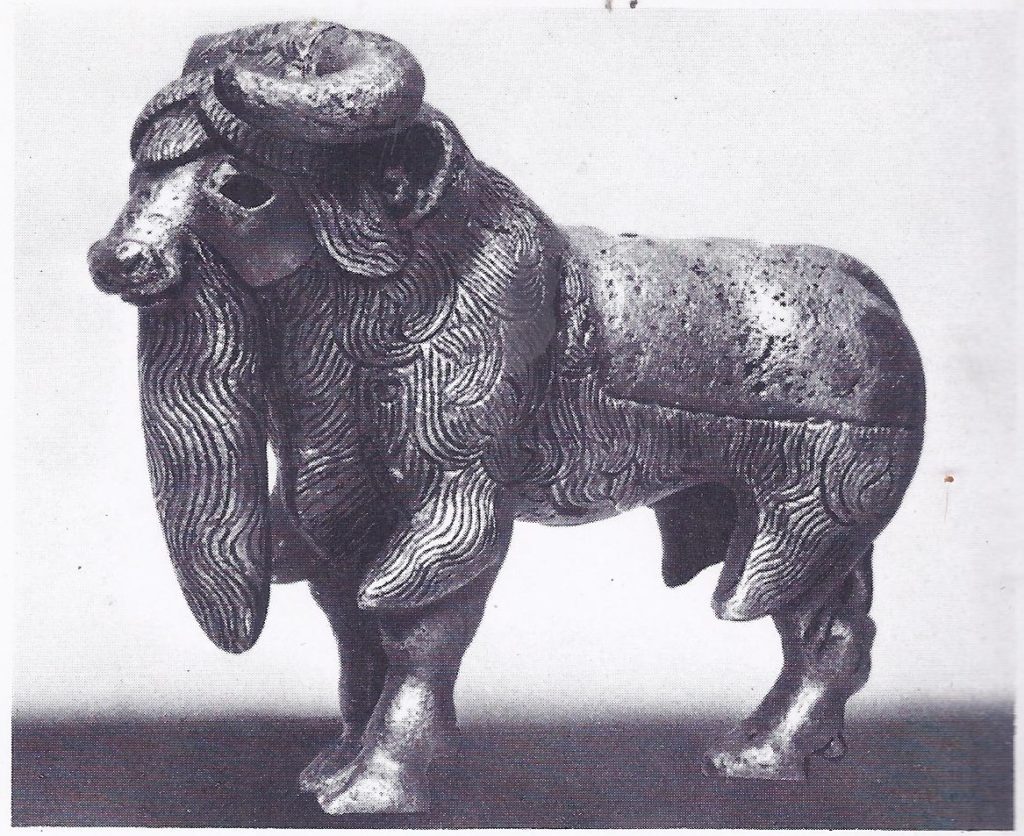 Copper bison from Lake Van