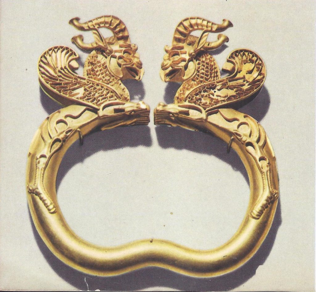 Gold armlet from Oxus Treasure.